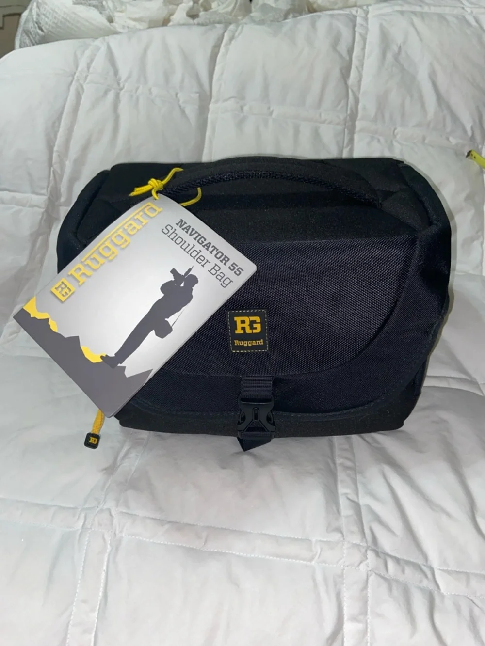Nwt Ruggard navigator 55 DSLR Shoulder Bag Black